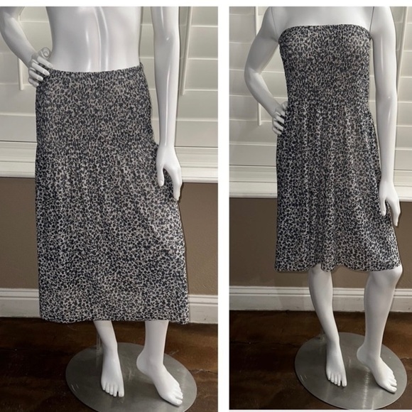 BAUM UND PFERDGARTEN Jeera Floral Smocked Skirt - Picture 1 of 15